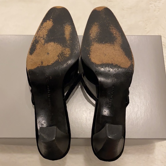 Calvin Klein black velvet evening shoes - Picture 5 of 7